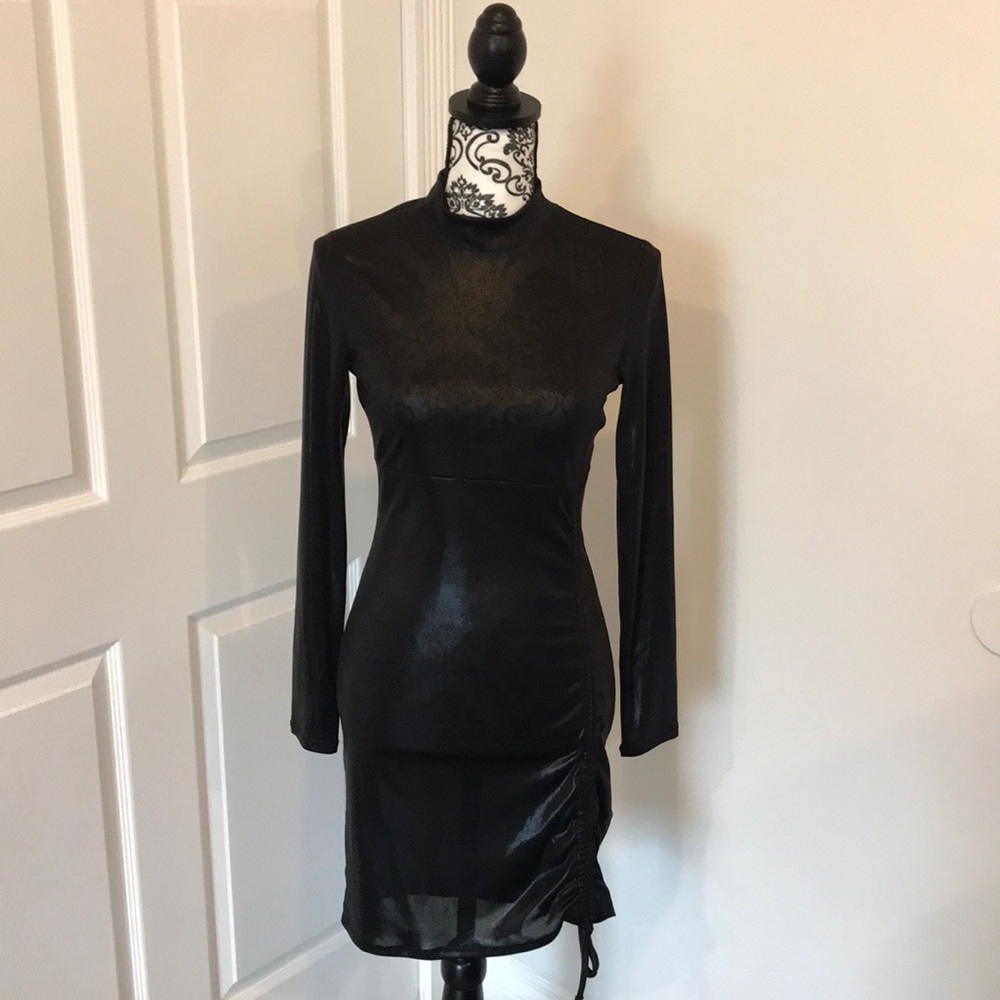 SOLD! BRAND NEW! H&M dress